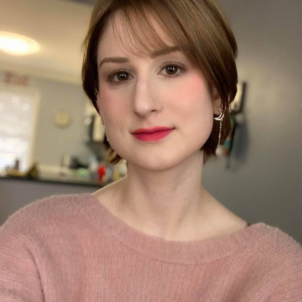 Meet your Posher, Christie